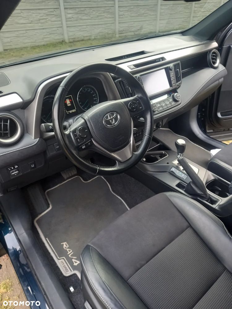 Toyota RAV4 Hybrid Prestige 4x4 - 19