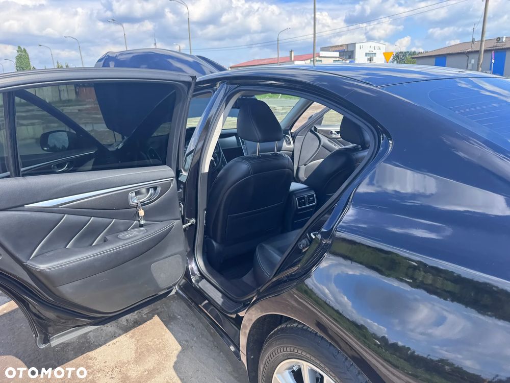 Infiniti Q50 2.2d - 20