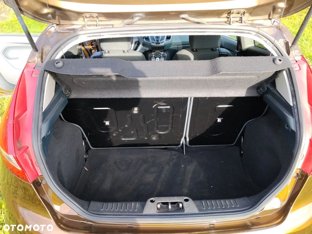 Ford Fiesta 1.25 Trend - 28