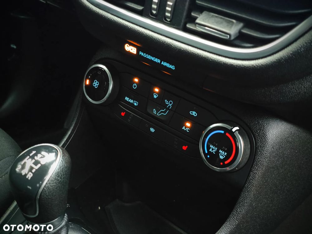 Ford Fiesta 1.1 SYNC Edition - 15
