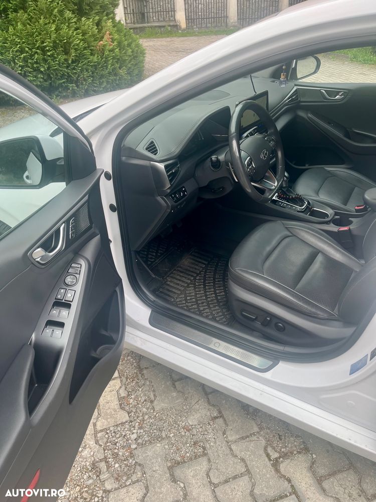 Hyundai IONIQ 141CP Exclusive - 10
