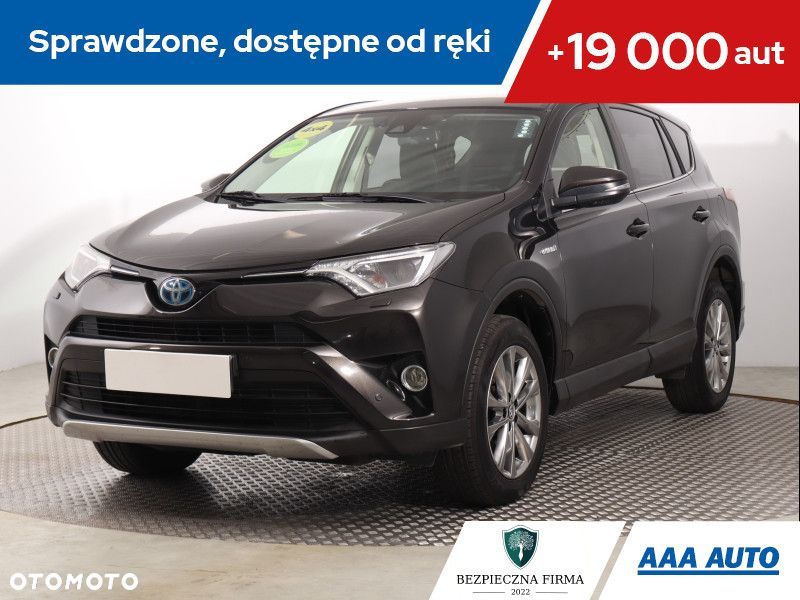 Toyota RAV4 - 1