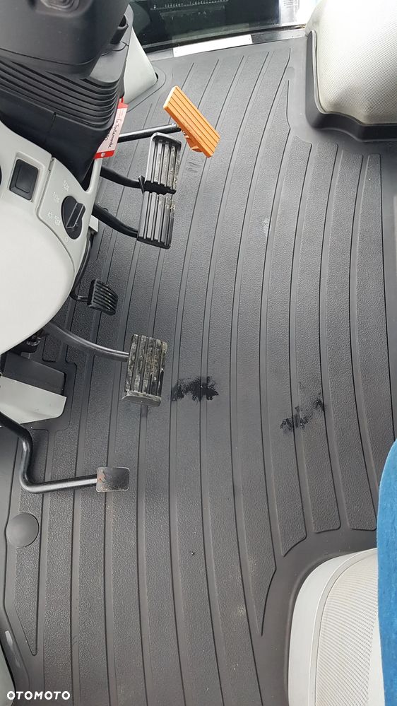 New Holland T8.330 PC 2011R - 17