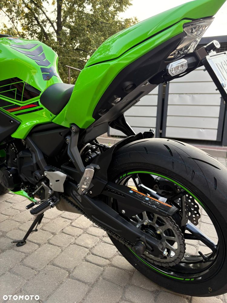 Kawasaki Ninja - 8