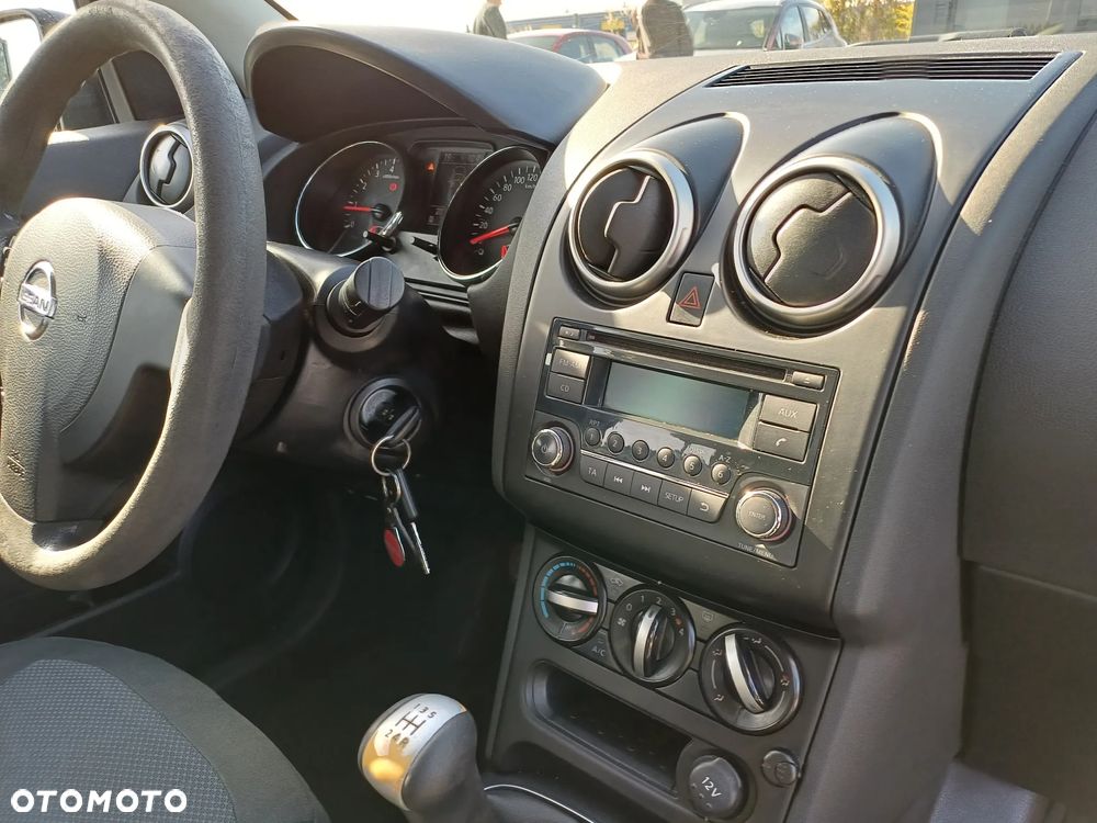 Nissan Qashqai 1.6 Acenta - 17
