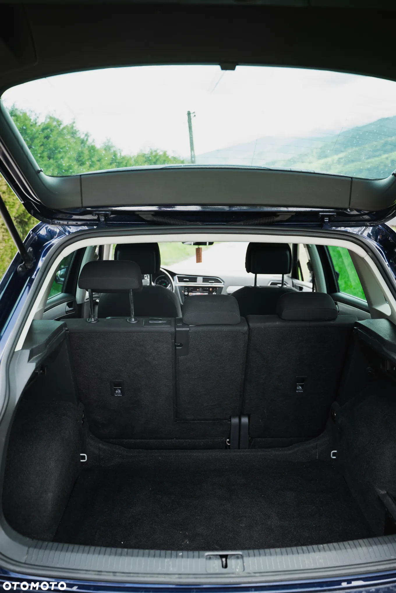 Volkswagen Tiguan - 4