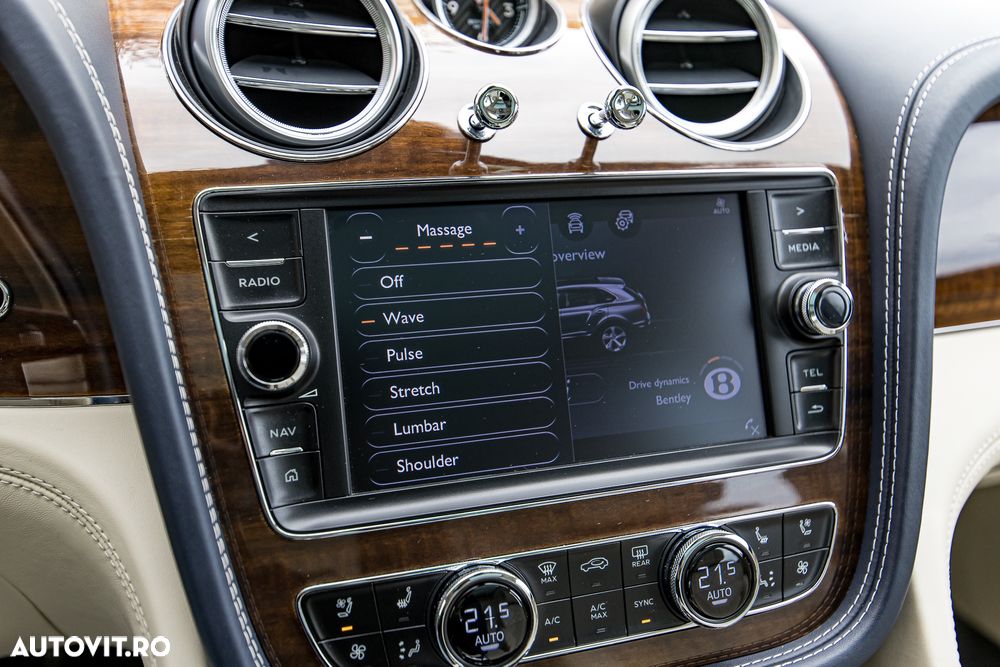 Bentley Bentayga - 32