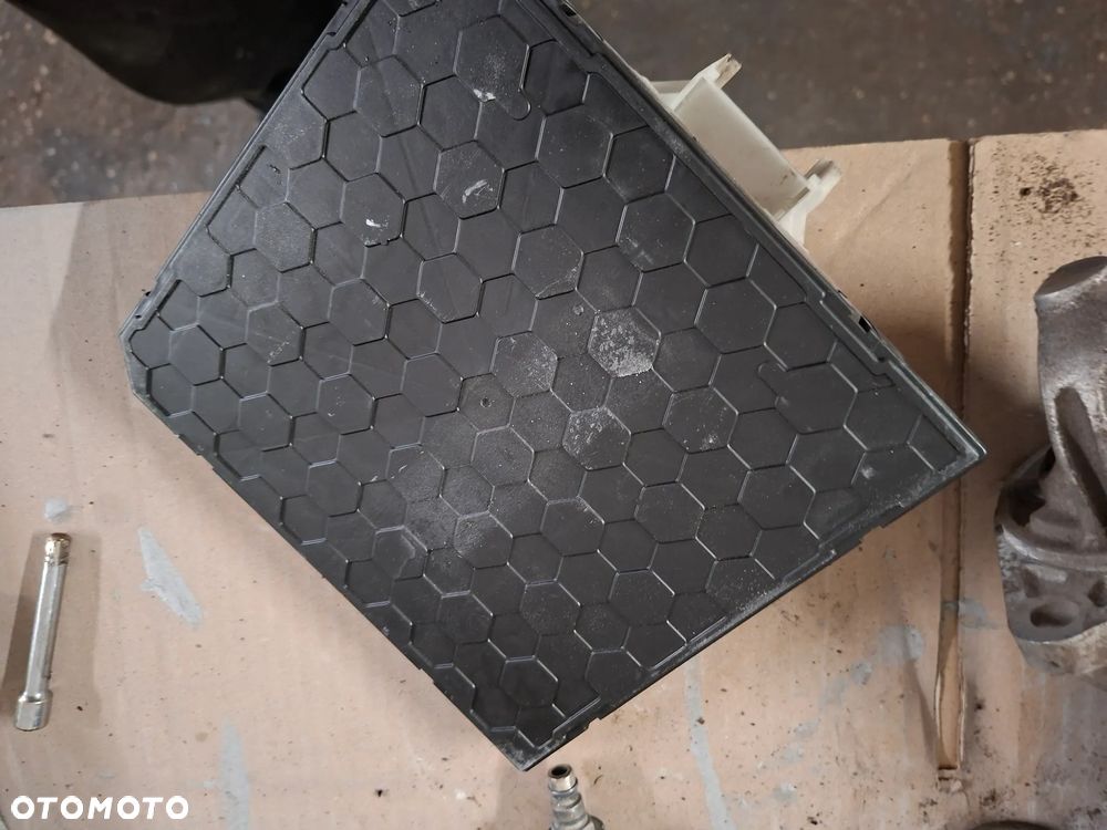 MODUŁ KOMFORTU BCM VW PASSAT B8 5Q0937086BH - 2