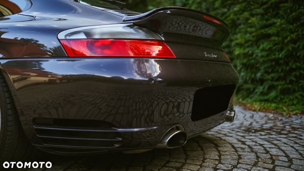 Porsche 911 - 18