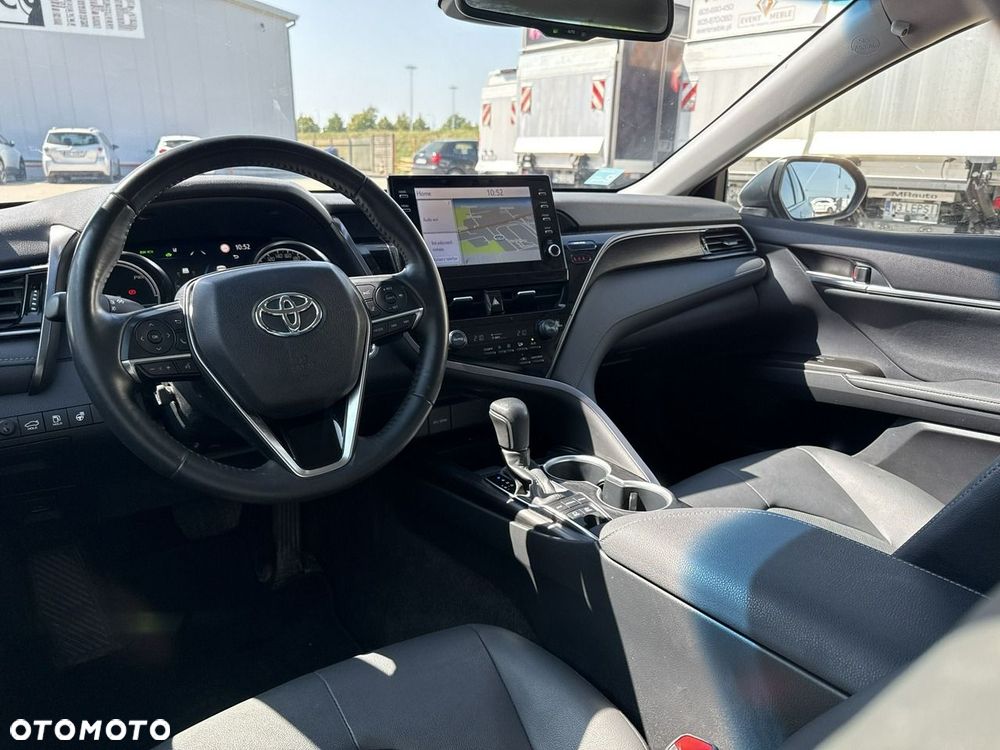 Toyota Camry 2.5 Hybrid Executive CVT - 13