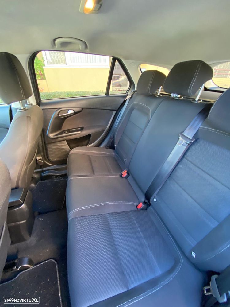 Fiat Tipo Station Wagon 1.6 M-Jet Lounge Tech J17 DCT - 6