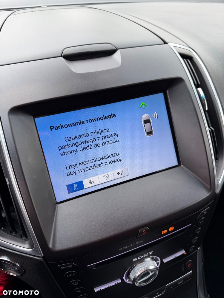 Ford Edge - 11