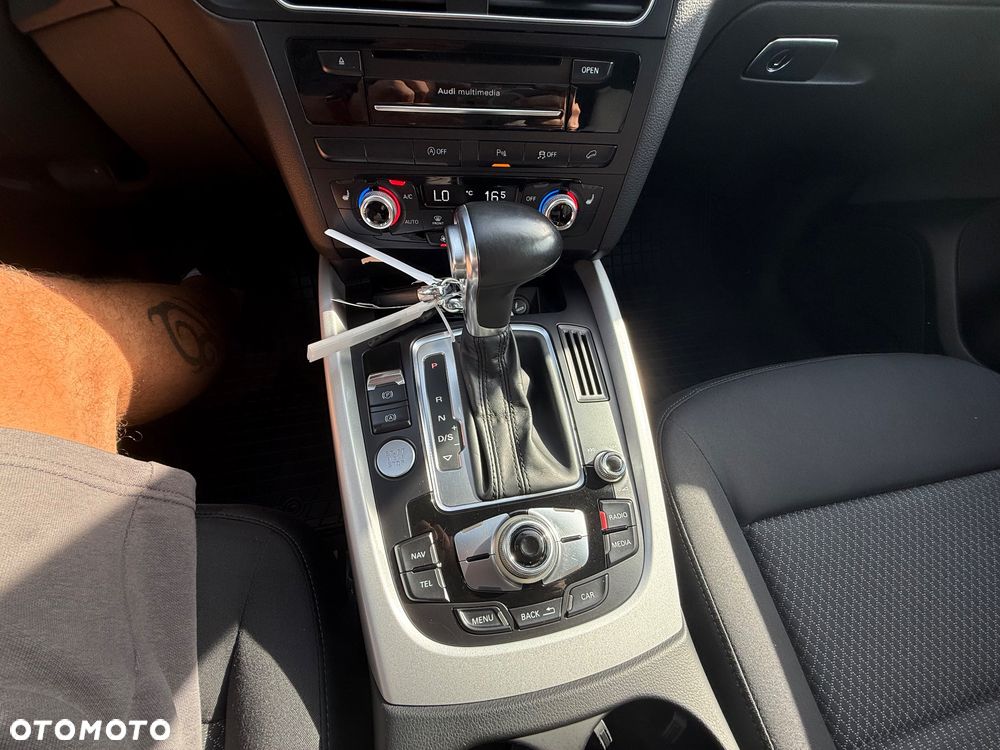 Audi Q5 2.0 TDI Quattro S tronic design - 26