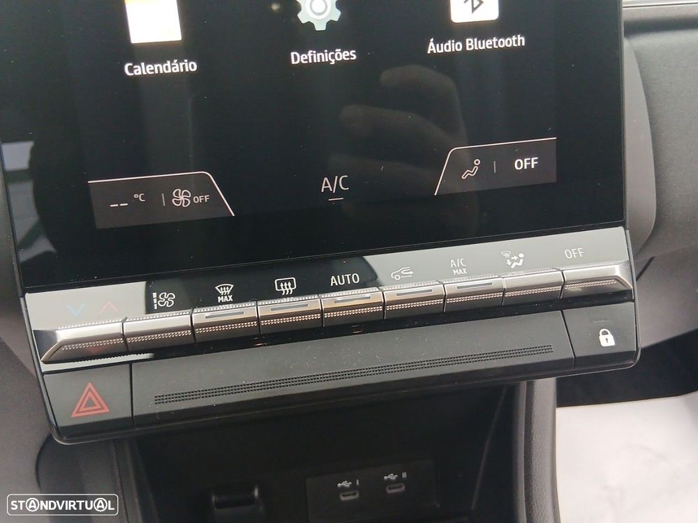 Renault Captur 1.0 TCe Techno Bi-Fuel - 14