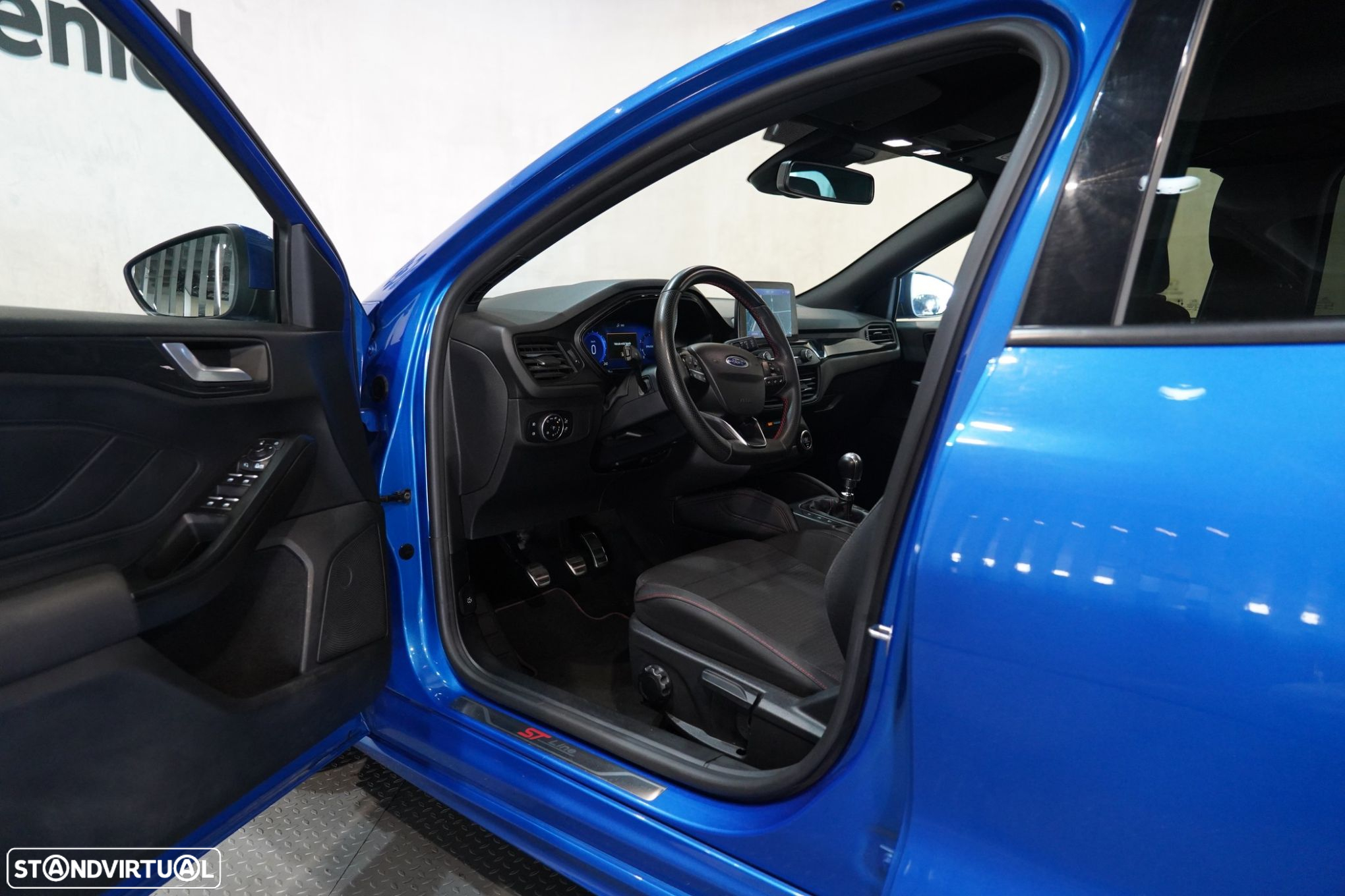 Ford Focus 1.0 EcoBoost ST-Line - 6