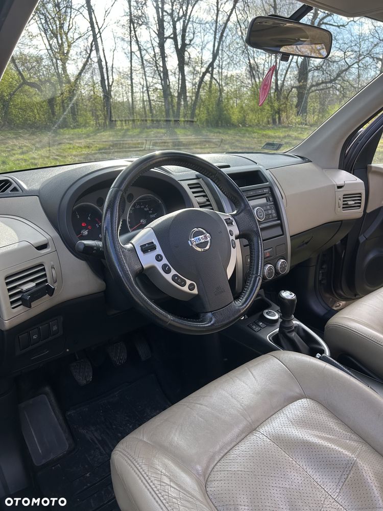 Nissan X-Trail 2.0 dCi LE - 8