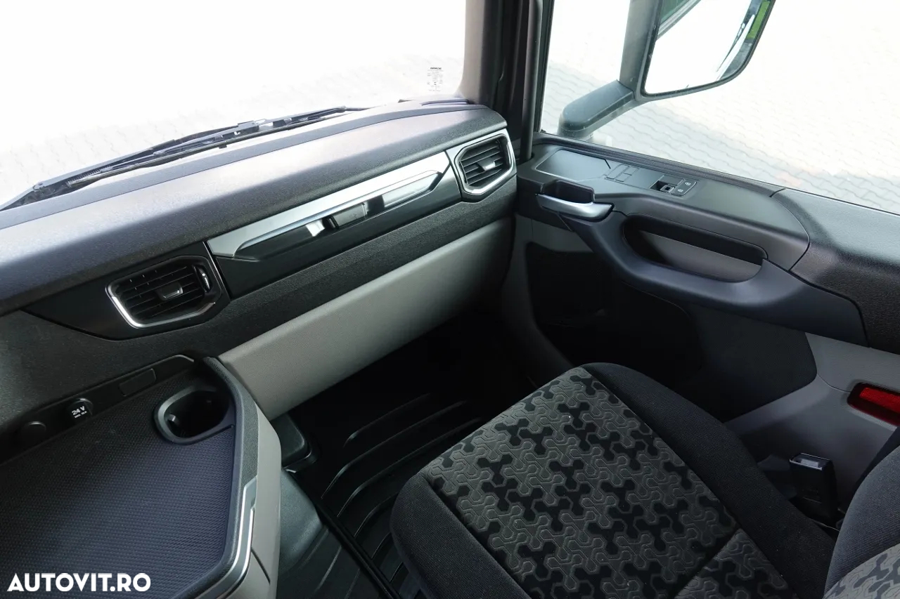Scania S 450 / S 450 / RETARDER / I-PARK COOL/ ANVELOPE 100% / DUPA CONTRACTUL DE SERVICE / IMPORTAT/ HIDRAULIC / I-PARK COOL / JANTE ALIE / ANVELOPE 100% / IMPORTAT / DUPA CONTRACTUL DE SERVICE - 32
