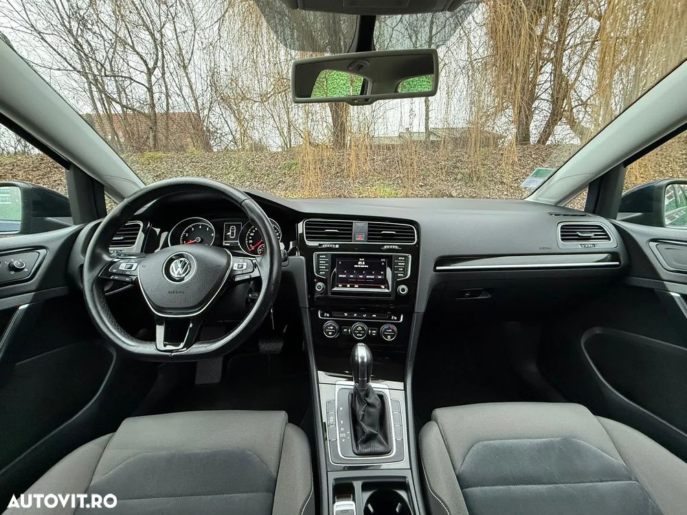 Volkswagen Golf 1.4 TSI BlueMotion Technology DSG Highline - 22