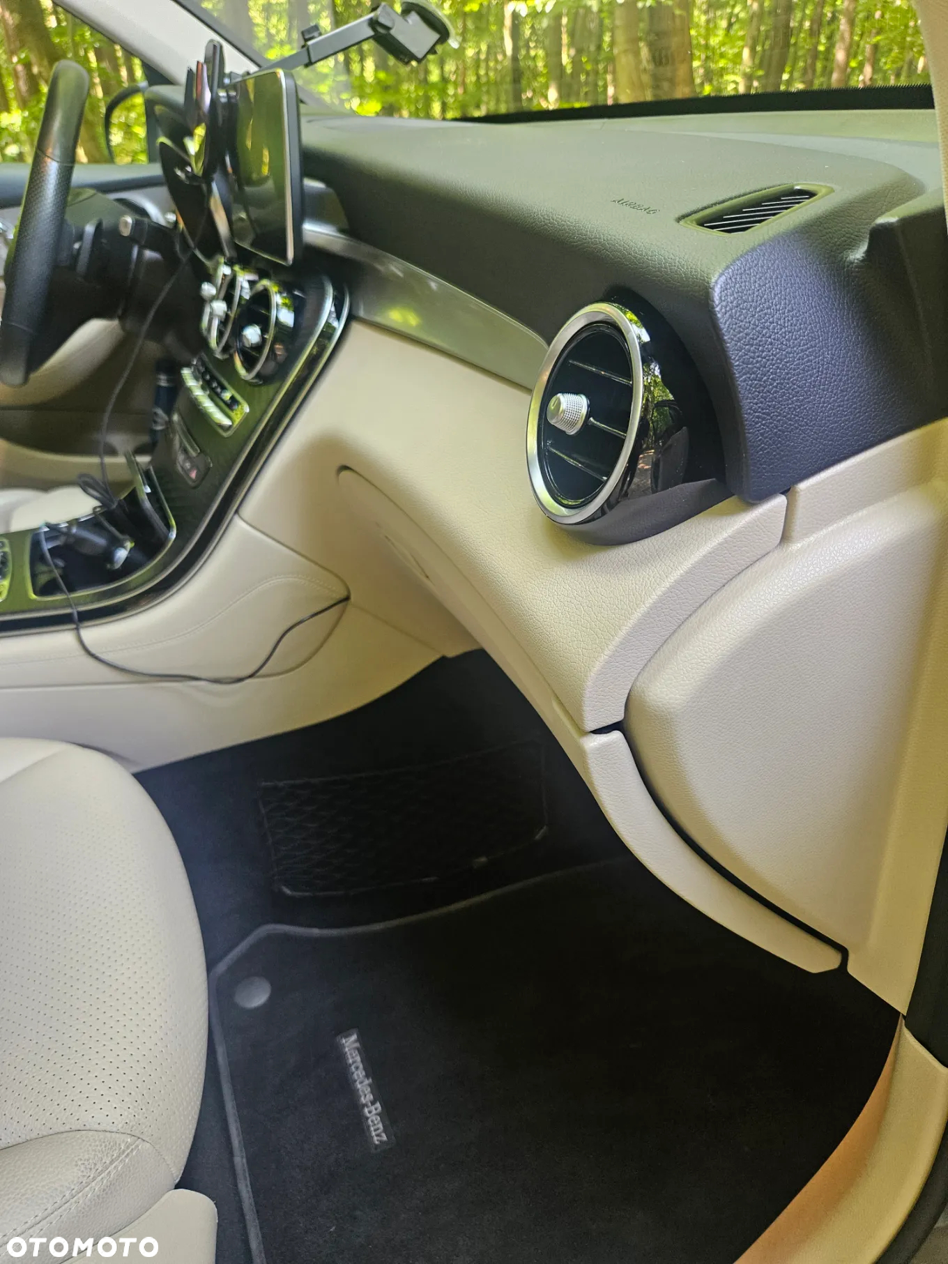 Mercedes-Benz GLC 300 4Matic 9G-TRONIC - 27