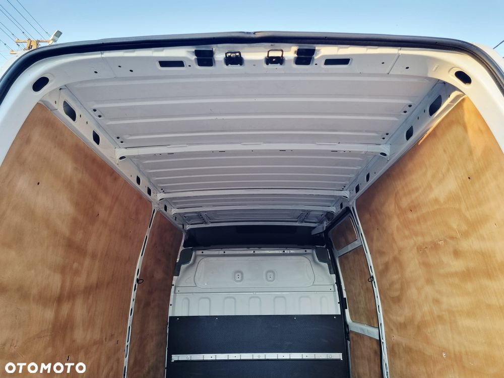 Renault Master - 18