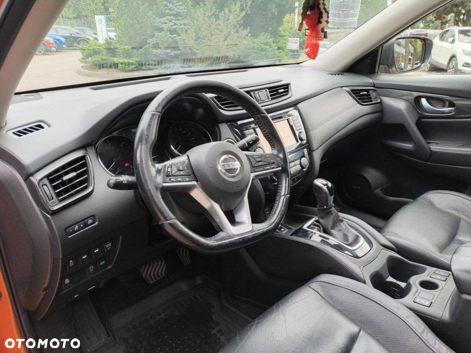 Nissan X-Trail - 10