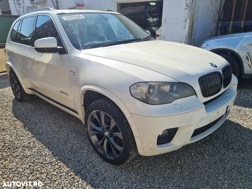 Bara fata BMW X5 E70 Facelift 2010 - 2013 ALB (1283) model cu spalatoare far - 5