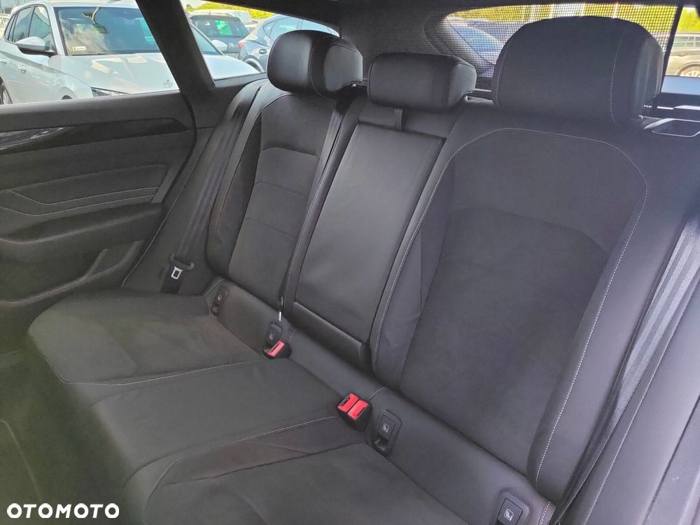 Volkswagen Arteon 2.0 TDI R-Line DSG - 17