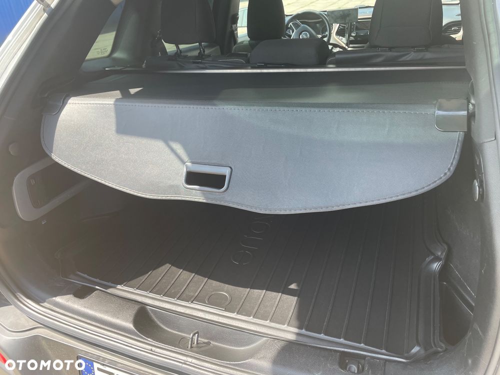 Jeep Cherokee - 10