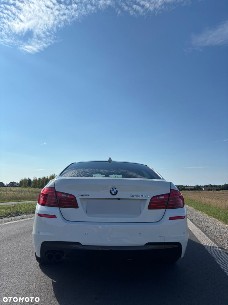 BMW Seria 5 520d xDrive - 7