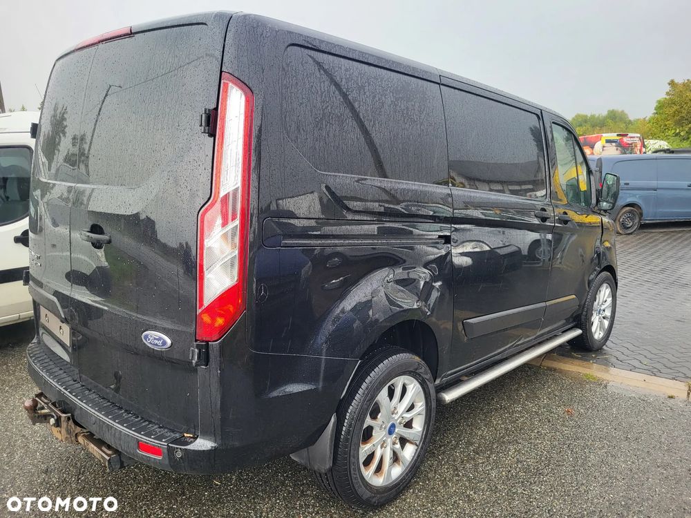 Ford TRANSIT CUSTOM - 5