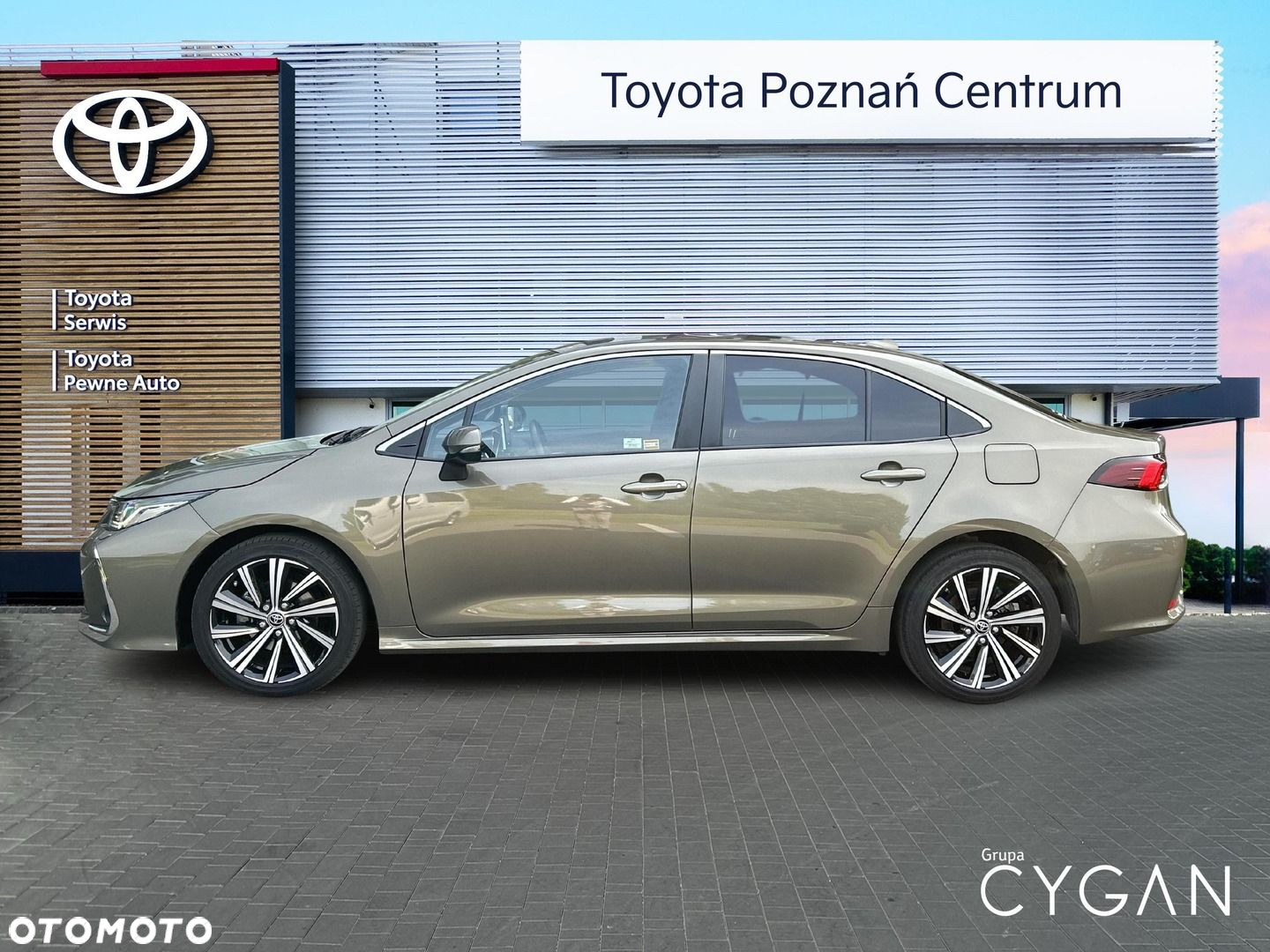Toyota Corolla - 3