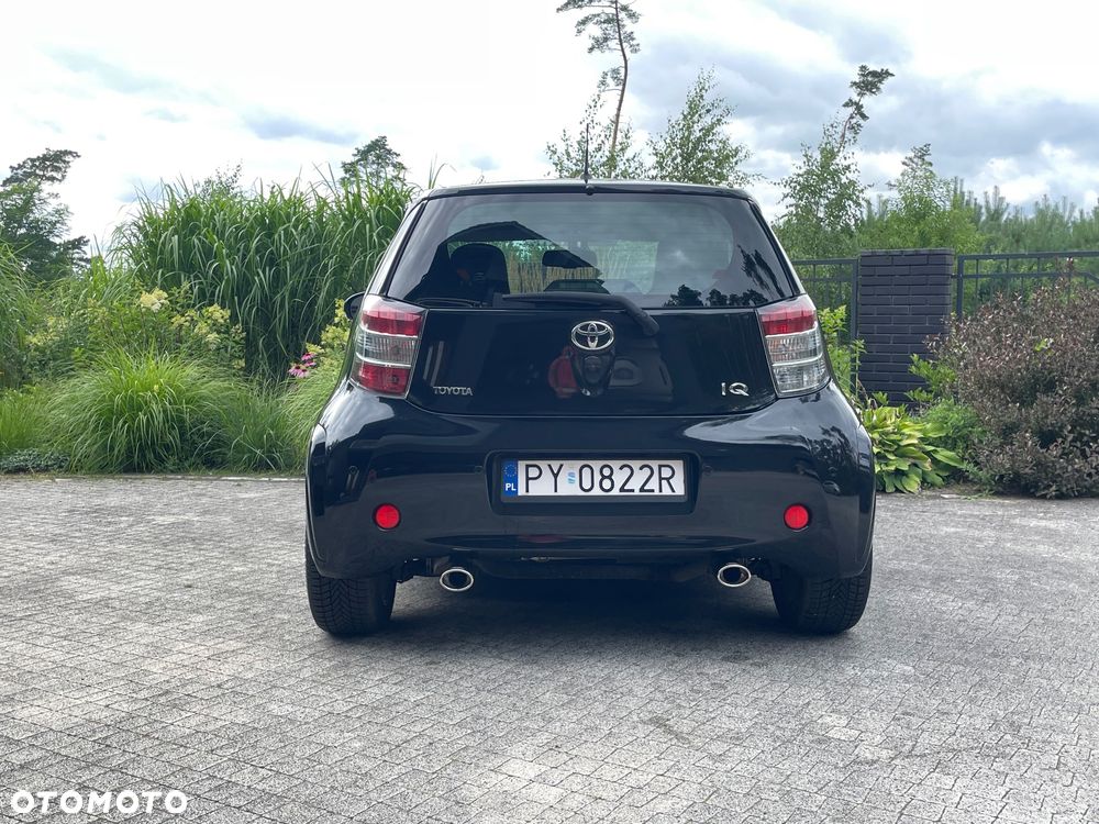 Toyota iQ 1.33 - 12