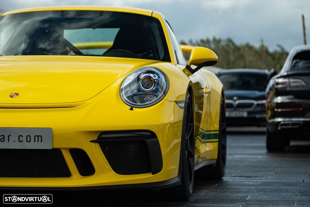 Porsche 911 Série F - 18