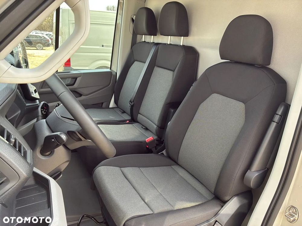 Volkswagen Crafter 35 Furgon Automat/LONG/L5H3, 2.0BiTDI 177KM, Automat, Wysoki dach, Long, r.o. 4490 - 18