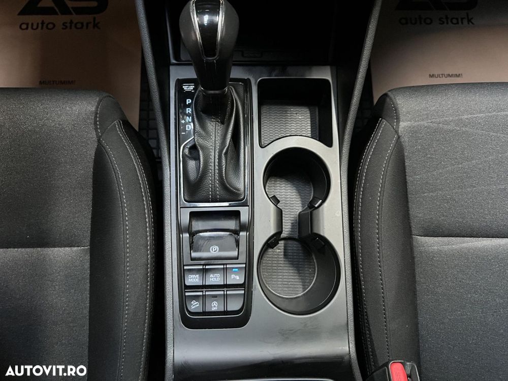 Hyundai Tucson 1.6 T-GDi 4WD 7DCT Style - 36