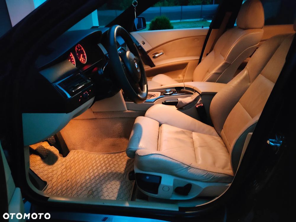 BMW Seria 5 - 24