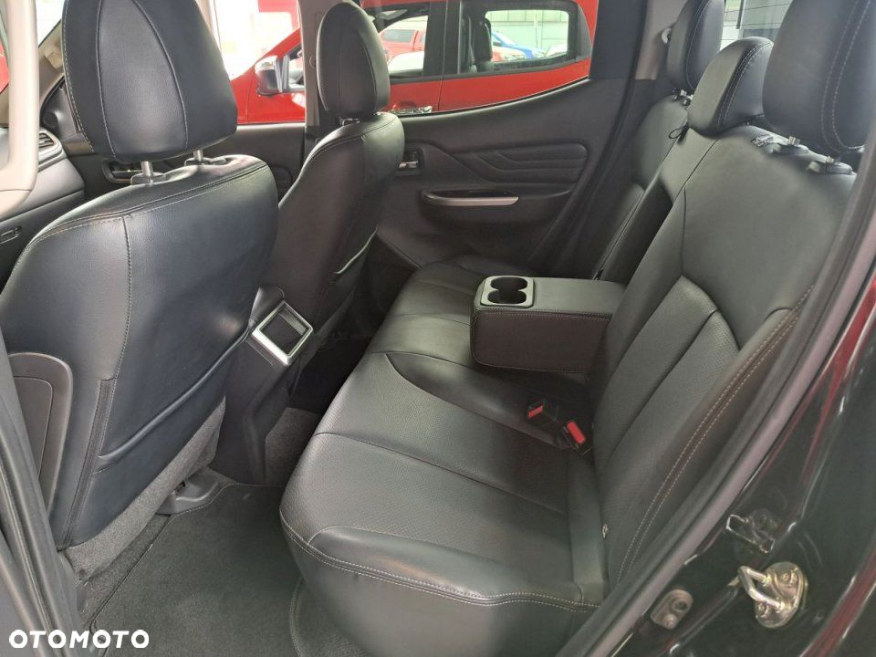 Mitsubishi L200 - 9