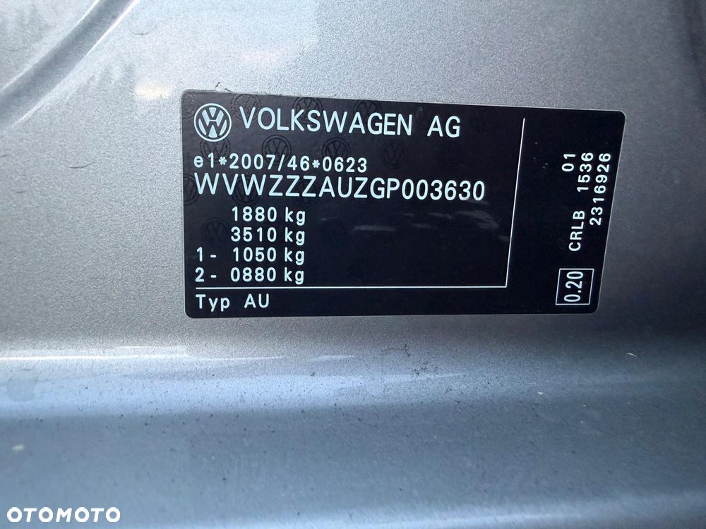 Volkswagen Golf 2.0 BlueTDI DSG Highline - 16