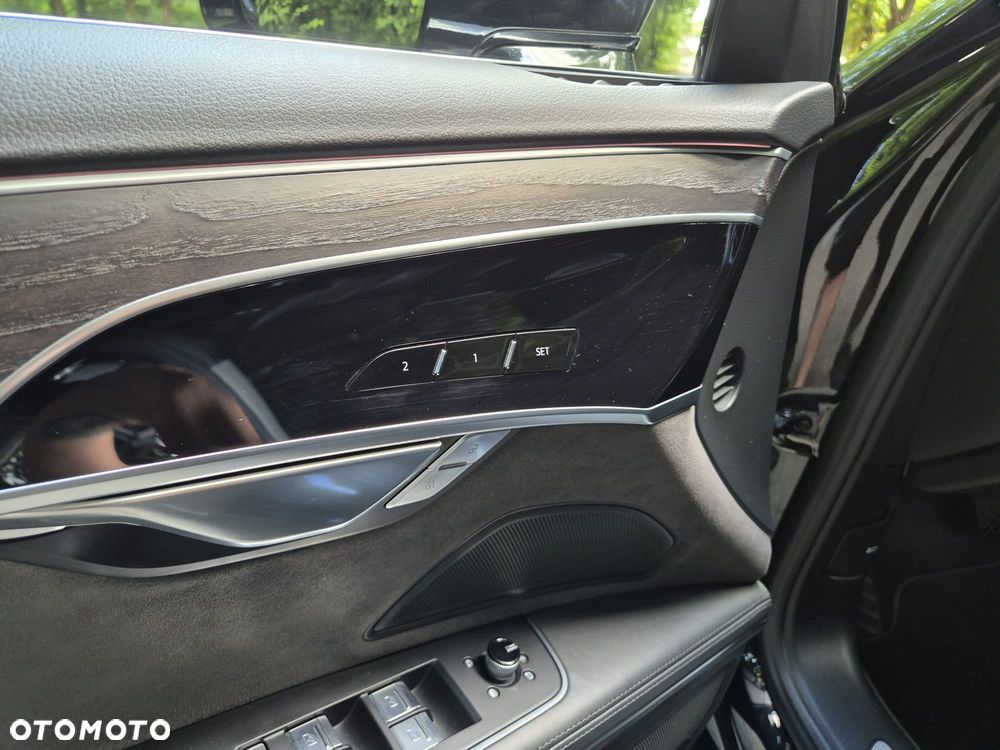 Audi A8 L 50 TDI mHEV Quattro Tiptr - 11