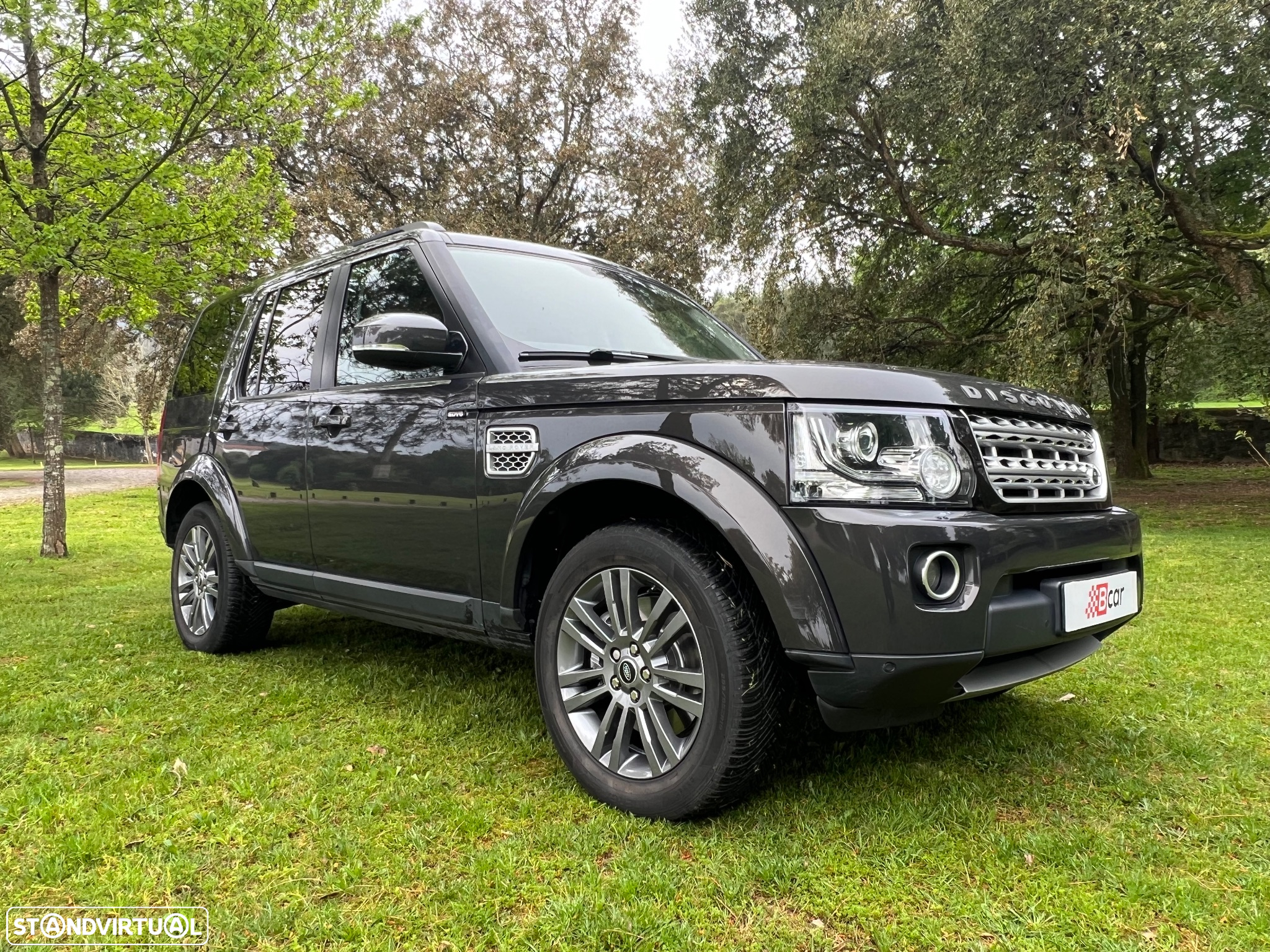 Land Rover Discovery SD V6 HSE - 4