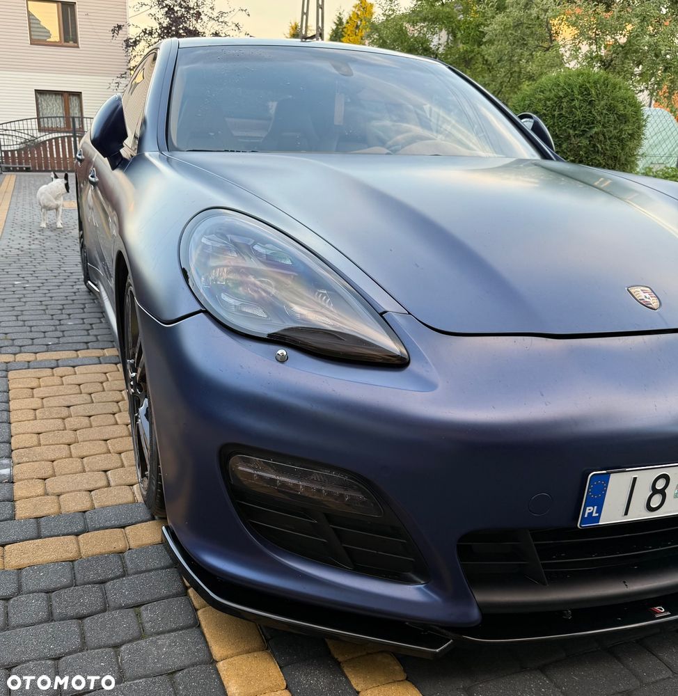 Porsche Panamera S PDK - 9