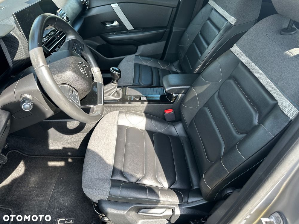 Citroën C4 BlueHDi 110 Stop&Start SHINE - 23