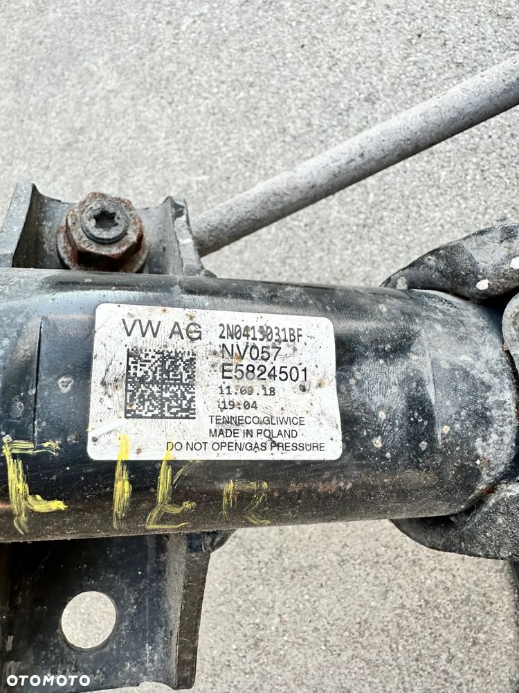 Mcperson Prawy Zwrotnica Amortyzator VW Crafter II MAN TGE 2.0 TDI - 5