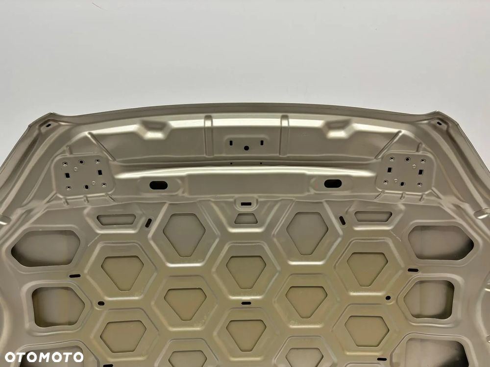 Volvo XC90 II Maska 719 LUMINOUS SAND 31352866 - 13