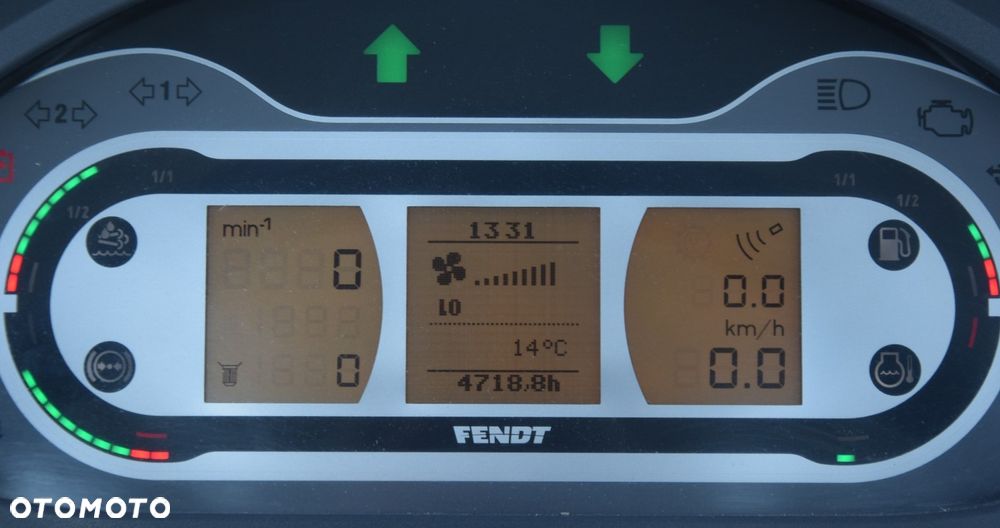 Fendt 828 Vario - 13