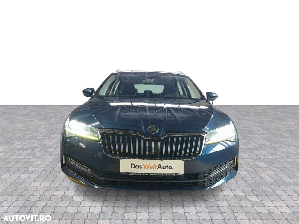 Skoda Superb 2.0 TDI DSG Ambition - 8