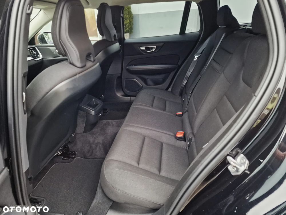 Volvo V60 B3 B Geartronic Momentum Pro - 20