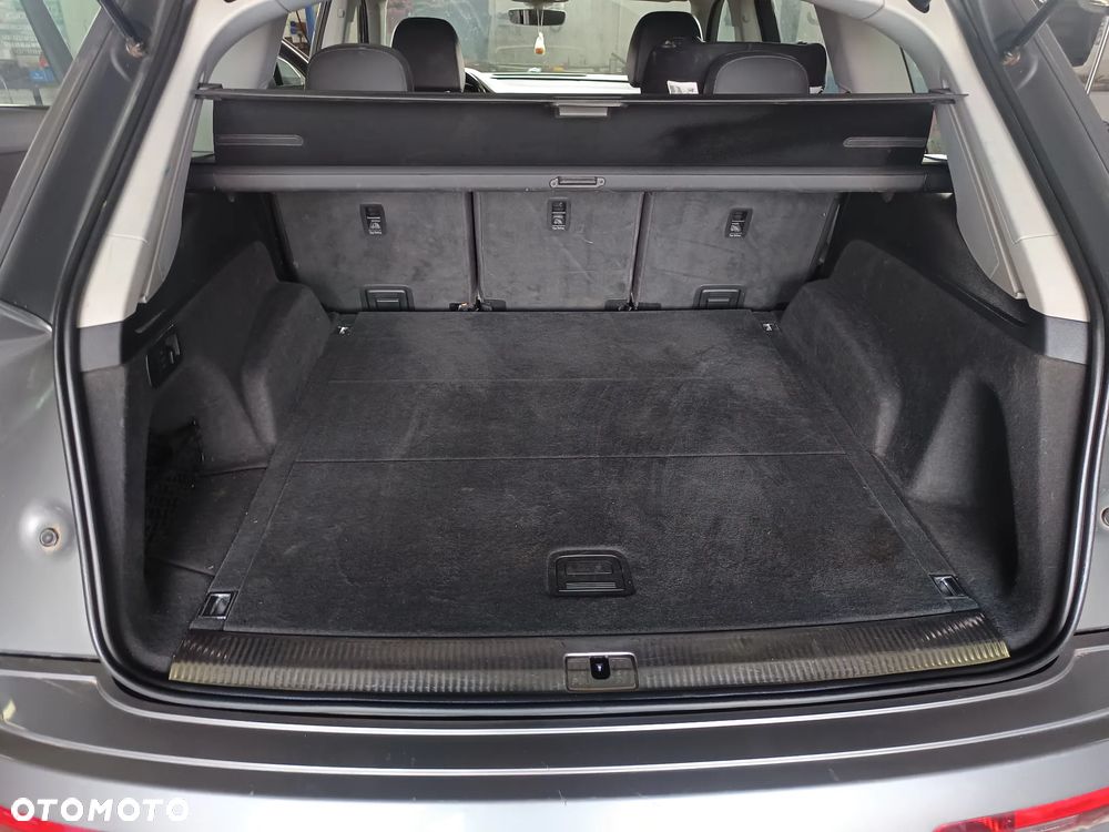 Audi Q7 - 4