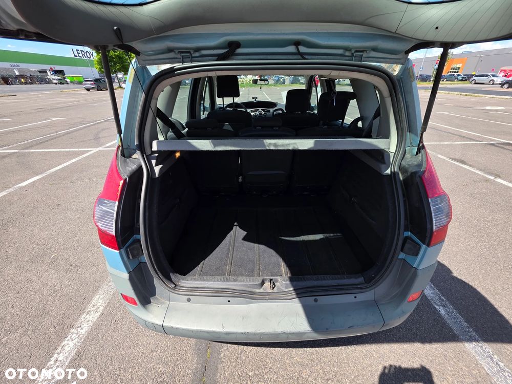 Renault Scenic 1.5 dCi Alize - 8
