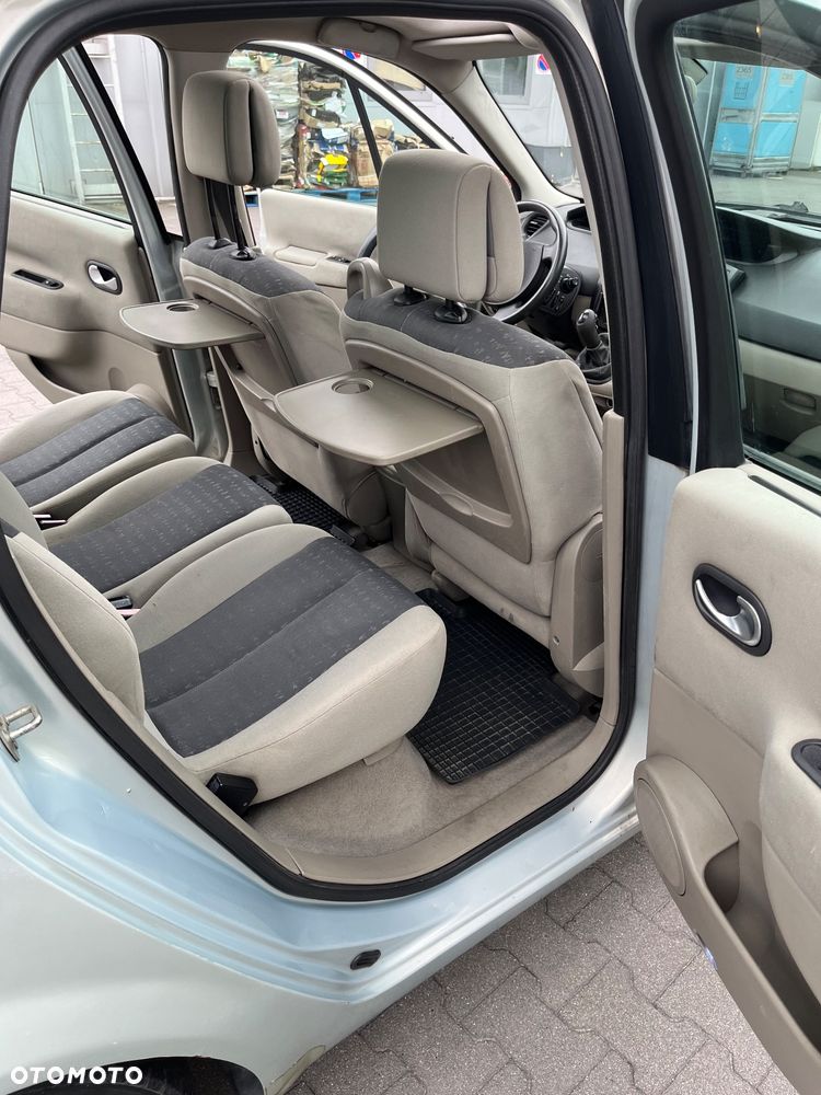 Renault Scenic 1.5d Ci Confort Privilege - 24